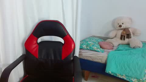 Bonnie online show from 02.06.25