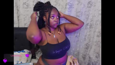 Snapshot of bonnie_ada1 chatting on 10.02.25 bonnie online show from 10.02.25