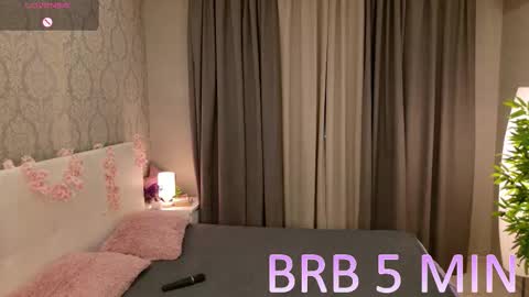 Lana online show from 10.15.25