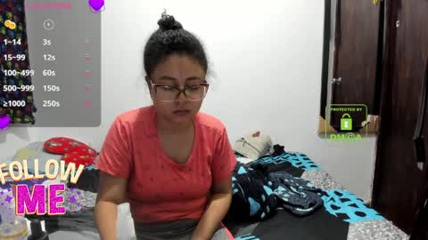 Snapshot of bonnie_lam_ chatting on 04.01.26 bonnie lam hello welcome to my room I hope you have fun and you can reach your maximum pleasure here with me online show from 04.01.26