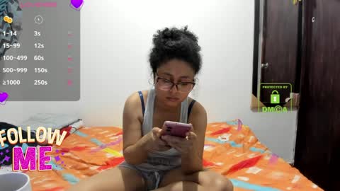 Snapshot of bonnie_lam_ chatting on 04.04.26 bonnie lam hello welcome to my room I hope you have fun and you can reach your maximum pleasure here with me online show from 04.04.26