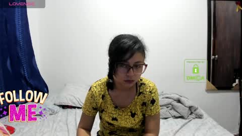 Snapshot of bonnie_lam_ chatting on 05.27.26 bonnie lam hello welcome to my room I hope you have fun and you can reach your maximum pleasure here with me online show from 05.27.26