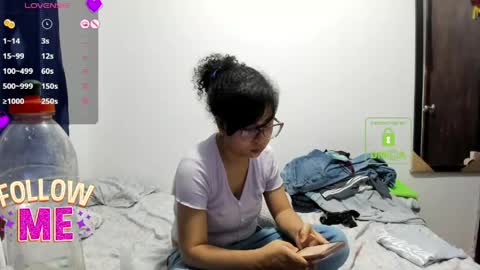Snapshot of bonnie_lam_ chatting on 06.01.26 bonnie lam hello welcome to my room I hope you have fun and you can reach your maximum pleasure here with me online show from 06.01.26