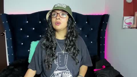 Snapshot of bonnie_tucci_ chatting on 09.19.25 Bonnie online show from 09.19.25