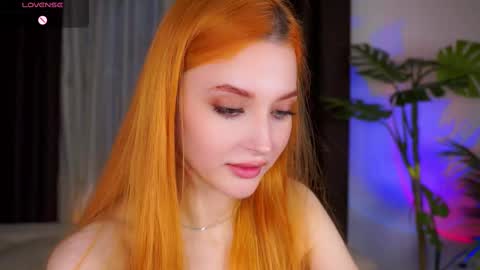 Snapshot of bonniecannon chatting on 02.11.25 Grace online show from 02.11.25