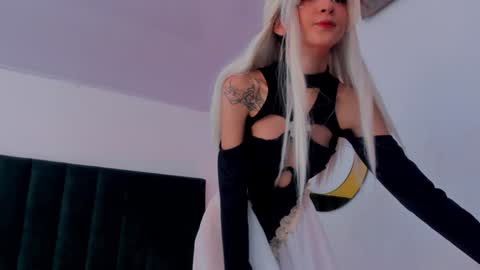 Snapshot of bonniecute_ chatting on 12.24.24 online show from 12.24.24