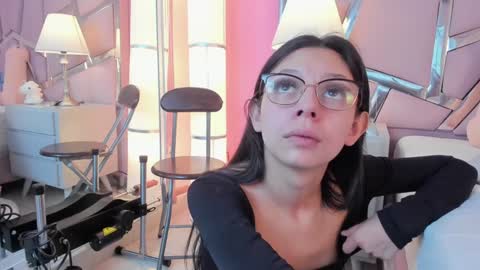 Bonnie  online show from 01.13.25