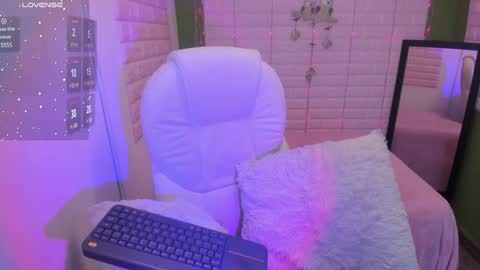 Bonnie  online show from 02.05.25