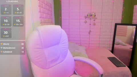 Bonnie  online show from 02.06.25