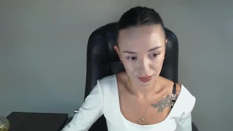 Bonnie online show from 09.18.25