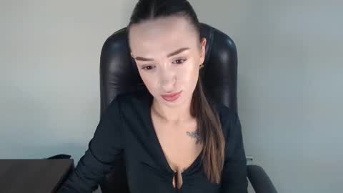 Bonnie online show from 10.13.25