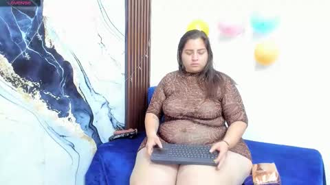 Snapshot of bonnyy26 chatting on 02.02.26 bony online show from 02.02.26