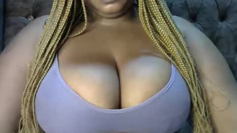 Snapshot of boobvherry chatting on 04.23.26 boobvherry online show from 04.23.26