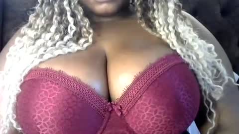 Snapshot of boobvherry chatting on 07.25.26 boobvherry online show from 07.25.26