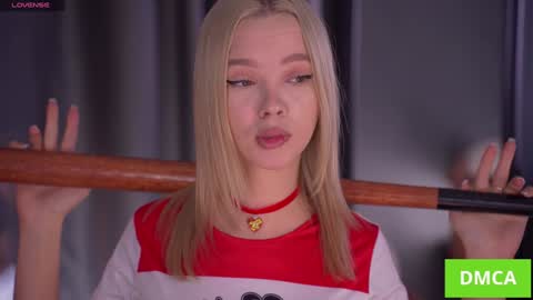 Alina online show from 10.26.25