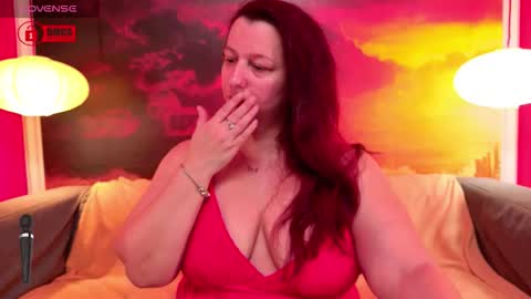 Snapshot of boobyianax chatting on 12.04.25 BoobyIANAx online show from 12.04.25