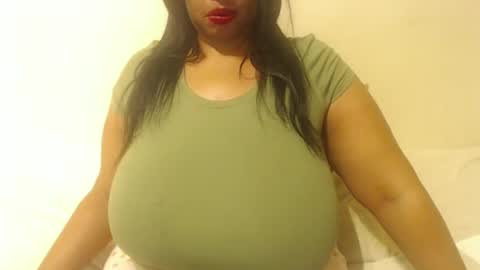 boobyqueen online show from 11.02.25