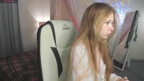 Milena online show from 12.02.25