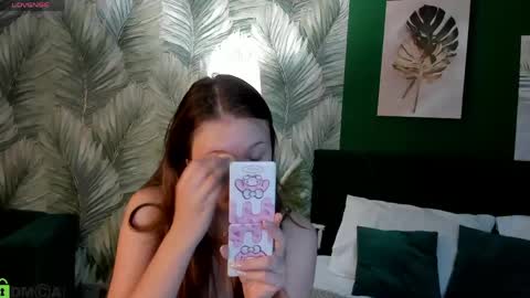 Snapshot of booozekirs_ chatting on 05.30.26 Milena online show from 05.30.26