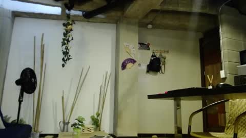 Snapshot of booty_bomb69 chatting on 09.30.25 MARIANA online show from 09.30.25