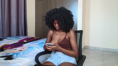 Heather online show from 03.03.25