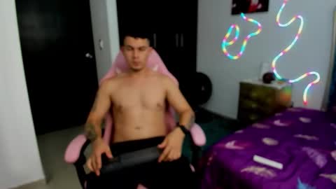 booyhott_ online show from 10.18.25