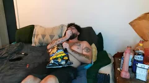 Snapshot of boredandirish21 chatting on 10.08.25 boredandirish21 online show from 10.08.25