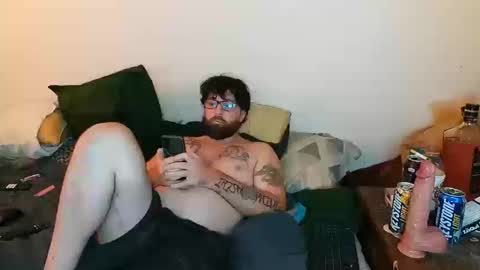 Snapshot of boredandirish21 chatting on 10.11.25 boredandirish21 online show from 10.11.25