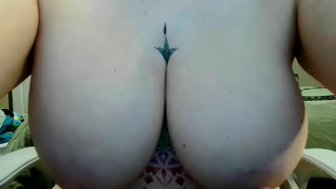 BoredCountryGirl online show from 04.13.26