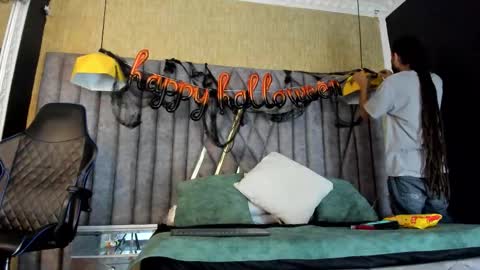 Boss online show from 10.29.25