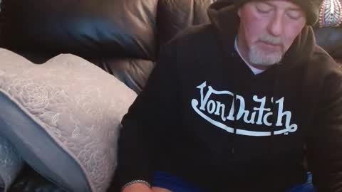 Snapshot of bostonguy1969 chatting on 12.23.25 bostonguy1969 online show from 12.23.25