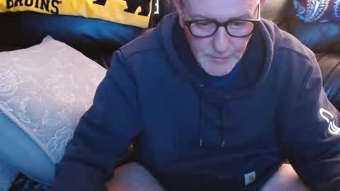 Snapshot of bostonguy1969 chatting on 04.04.26 bostonguy1969 online show from 04.04.26