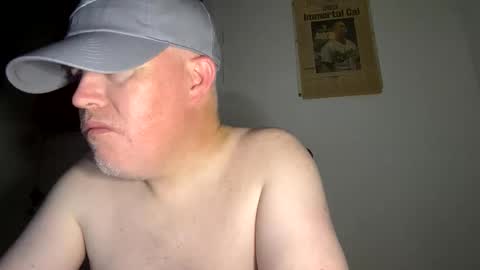 Snapshot of bostonirish45 chatting on 11.14.25 bostonirish45 online show from 11.14.25