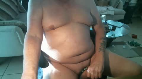 Snapshot of bottomguy33540 chatting on 01.02.25 BAM online show from 01.02.25