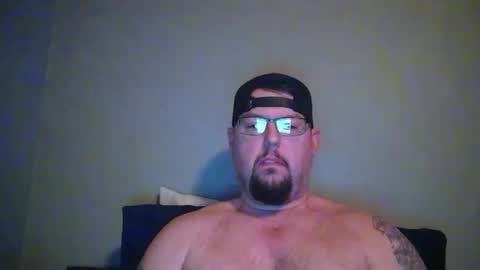 Snapshot of bowtieguy84 chatting on 03.28.26 bowtieguy84 online show from 03.28.26