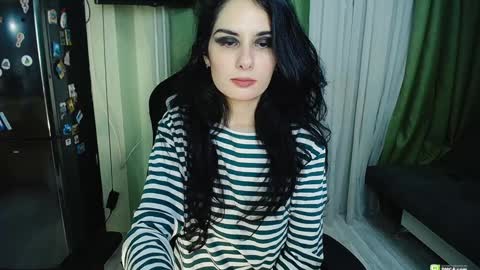 Snapshot of boxinghelen chatting on 02.03.25 Helen  online show from 02.03.25