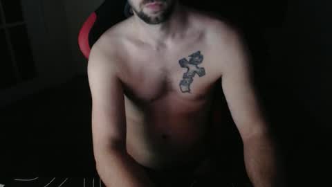 Snapshot of boy_t0y89 chatting on 12.22.25 boy_t0y89 online show from 12.22.25