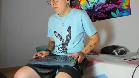 Edward ftm trans queerslave online show from 12.22.25
