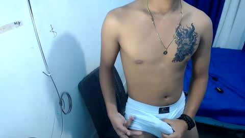 Snapshot of boyax16 chatting on 01.06.25 boyax16 online show from 01.06.25