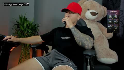 boyc02_ online show from 03.08.25