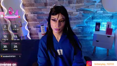 boyfox_tay online show from 10.27.25