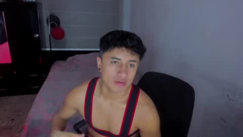 Snapshot of boylatin_777 chatting on 01.17.25 miguel online show from 01.17.25