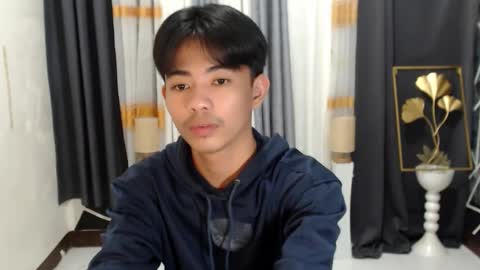 HI IM JAMES DONT FORGET GIVE ME THUMBS UP AND JOIN TO MY FANCLUB online show from 01.05.25