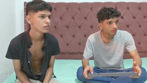 ALEX - TAYLER  -MIKE online show from 02.28.25