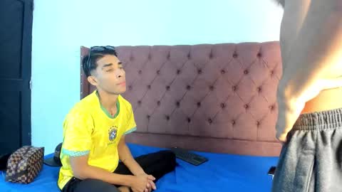 ALEX - TAYLER  -MIKE online show from 09.30.25