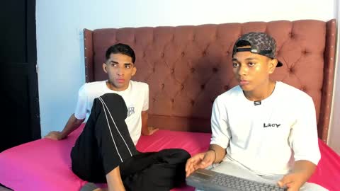 ALEX - TAYLER  -MIKE online show from 10.04.25