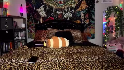 Puddin online show from 01.24.25