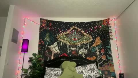 Puddin online show from 11.24.25