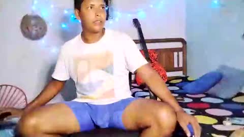 Snapshot of boysex1124 chatting on 12.19.24 andrew online show from 12.19.24