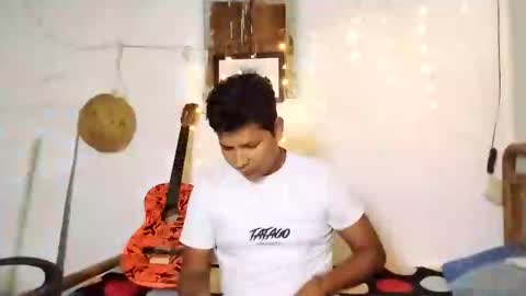 Snapshot of boysex1124 chatting on 01.19.25 andrew online show from 01.19.25